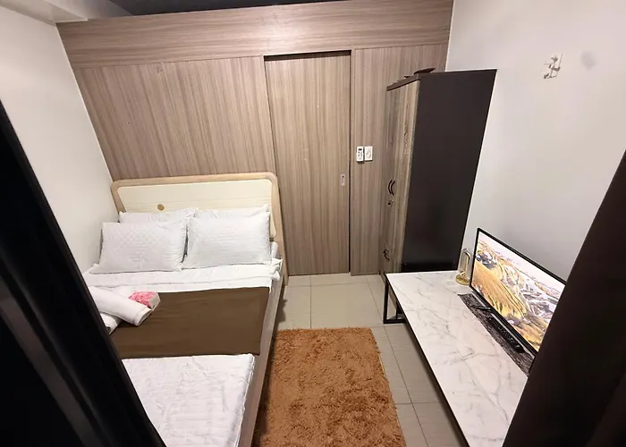 Shore Pasay Апартаменты